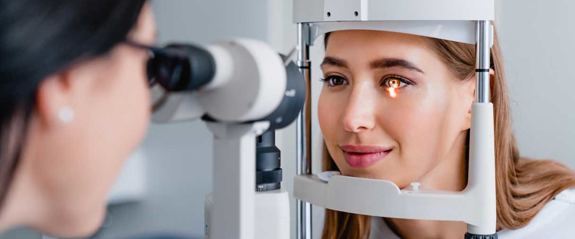 What Types of Vision Problems Can an Optometrist Diagnose and Treat?